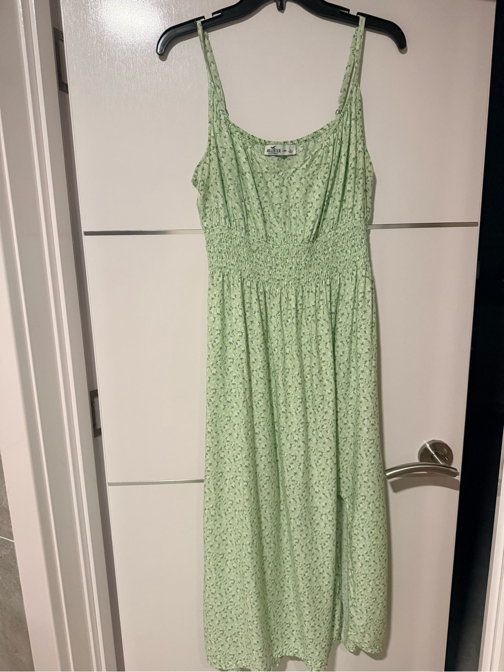Hollister light green midi/maxi dress in floral print size L - Picture 3 of 11